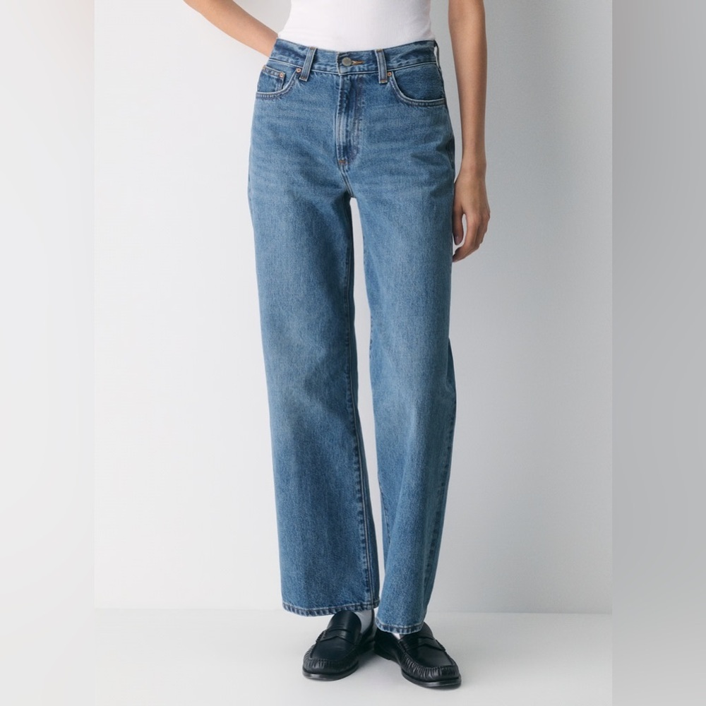 Aritzia Denim Forum The Farrah Hi-Rise Wide Jeans Size 24 Casual Everyday Jeans